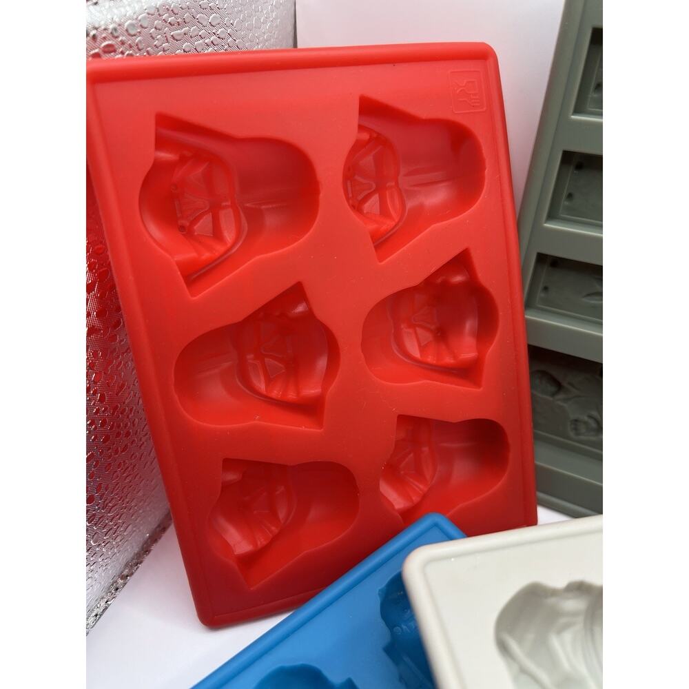 Lot Of 6 STAR WARS Silicone Ice Trays Baking Molds Chocolate Jello Candy Molds - Picture 3 of 10